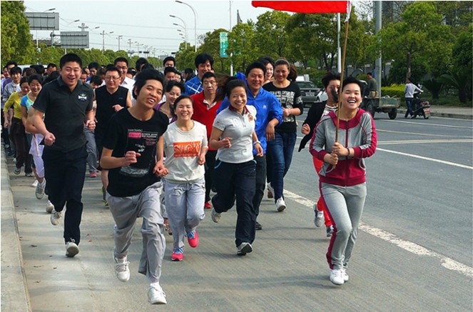 活力青春，與長跑同行！